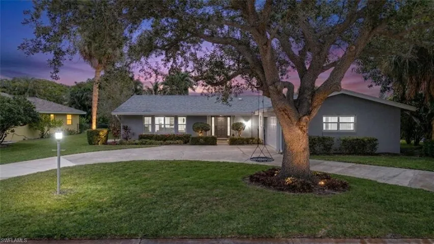 1347 Oaklawn Ct, Fort Myers, Florida 33919