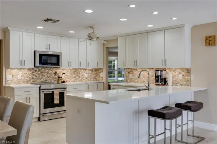 1347 Oaklawn Ct, Fort Myers, Florida 33919