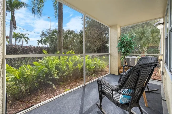 Screened lanai with privacy