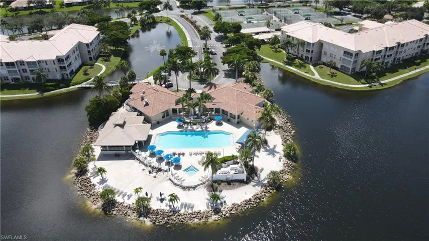 Bird's eye view of Island Club