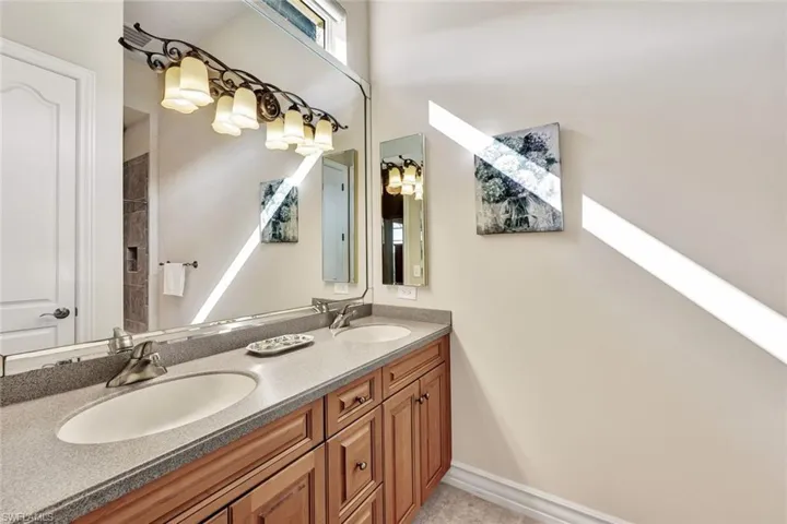 Ensuite Bath