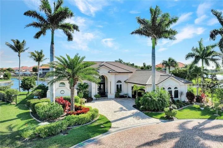 Large Lot, End Of Cul De Sac