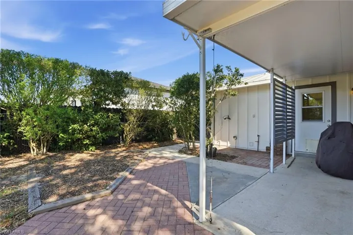 2306 Ne 24th Ave, Cape Coral, Florida 33909