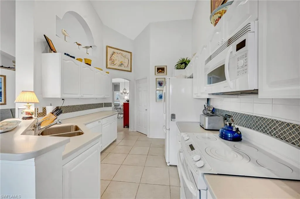 4460 Riverwatch DR, Bonita Springs, FL 34134,225033869
