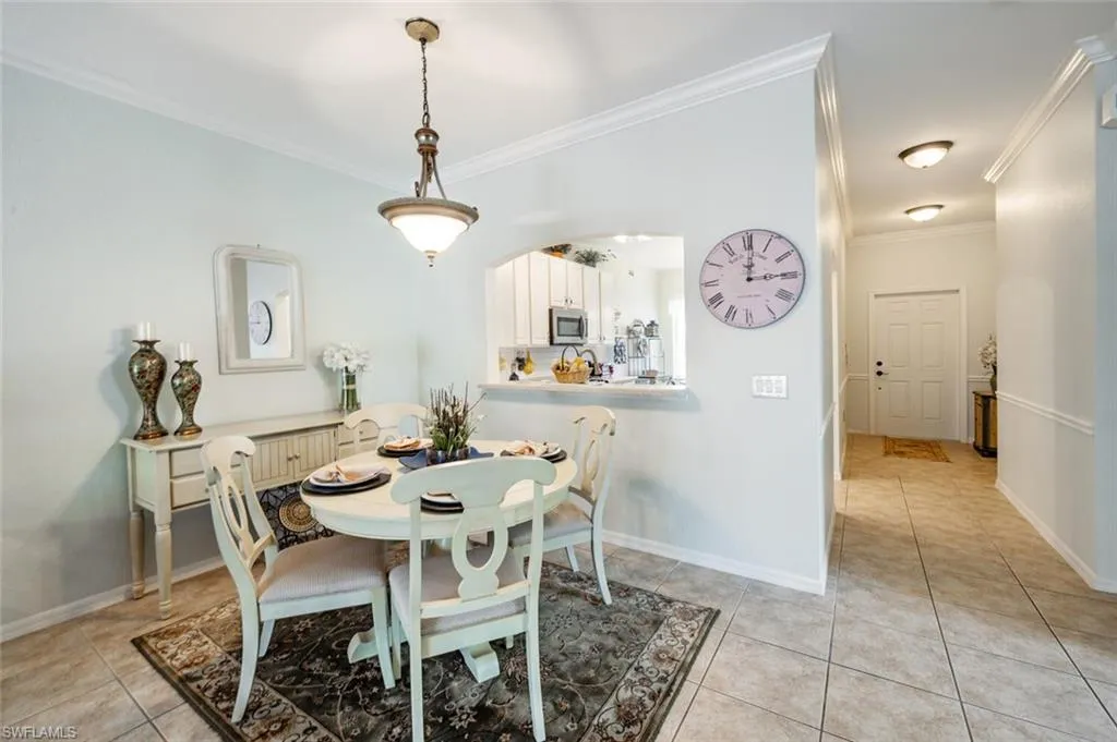 14194 Fall Creek CT, Naples, FL 34114,225039044