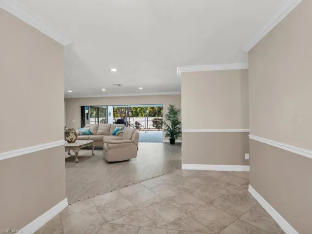 1323 SE 24th  ST, Cape Coral, FL 33990