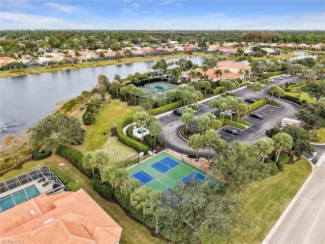 Community Tennis Courts.
