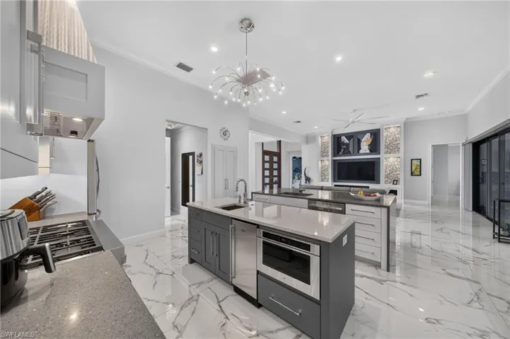 2608 Archer Pkwy W, Cape Coral, Florida 33904