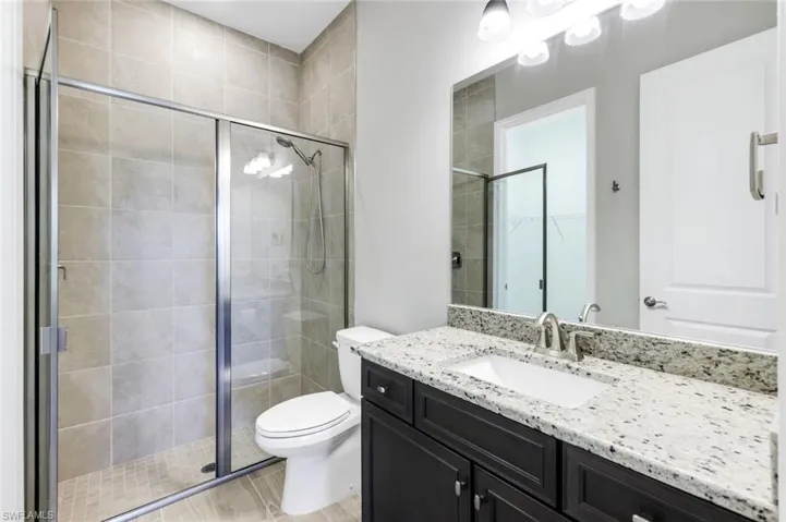 3837  Helmsman  DR, Naples, FL 34120