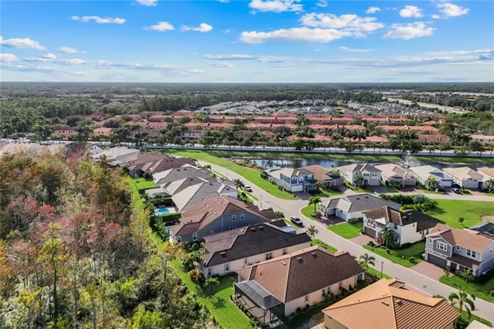 3837  Helmsman  DR, Naples, FL 34120