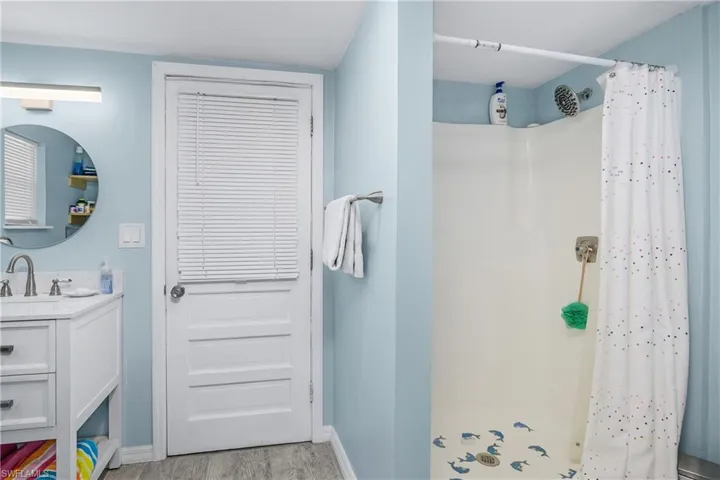 13041  Point Breeze  DR, Fort Myers, FL 33908