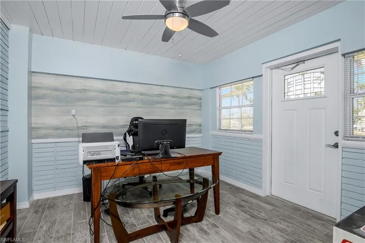 13041  Point Breeze  DR, Fort Myers, FL 33908