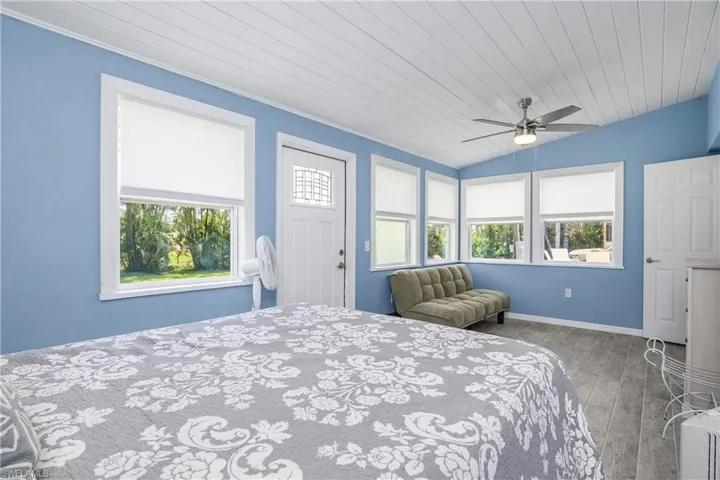 13041  Point Breeze  DR, Fort Myers, FL 33908