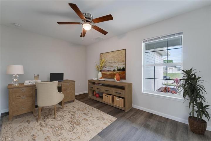 Guest Bedroom or Home Office/Study