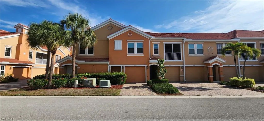 1794  Concordia Lake  CIR, Cape Coral, FL 33909