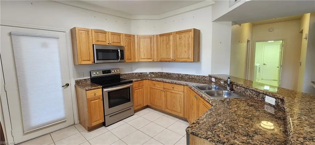 1794 Concordia Lake Cir 2603, Cape Coral, Florida 33909