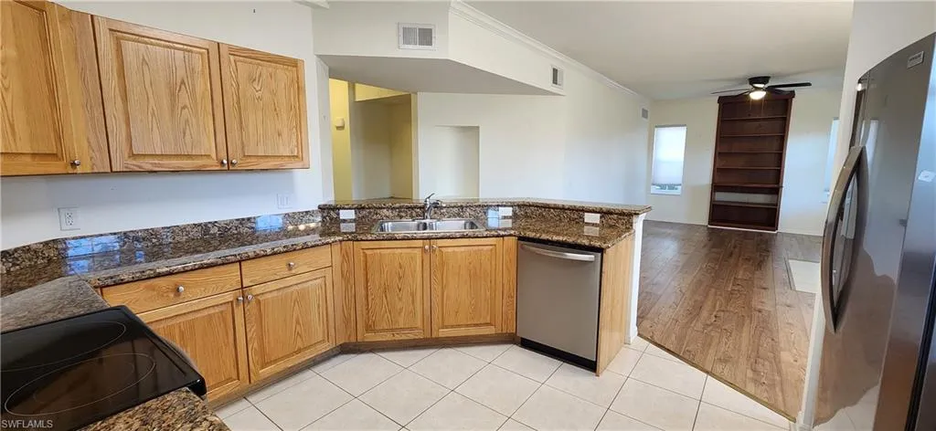 1794 Concordia Lake Cir 2603, Cape Coral, Florida 33909