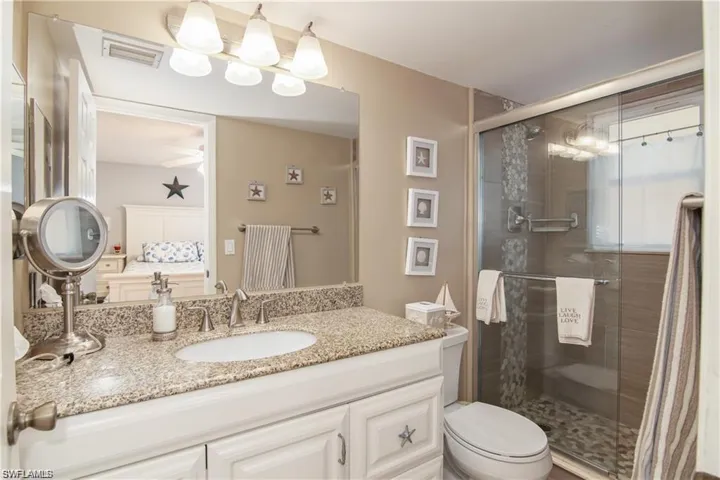 1400 Pompei Ln 21, Naples, Florida 34103