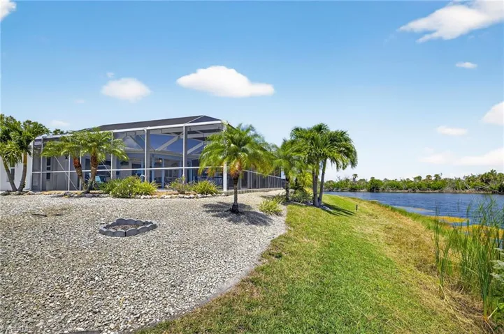 720 Durion Ct, Sanibel, Florida 33957