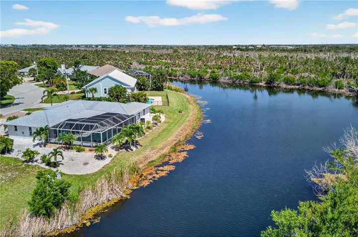 720 Durion Ct, Sanibel, Florida 33957