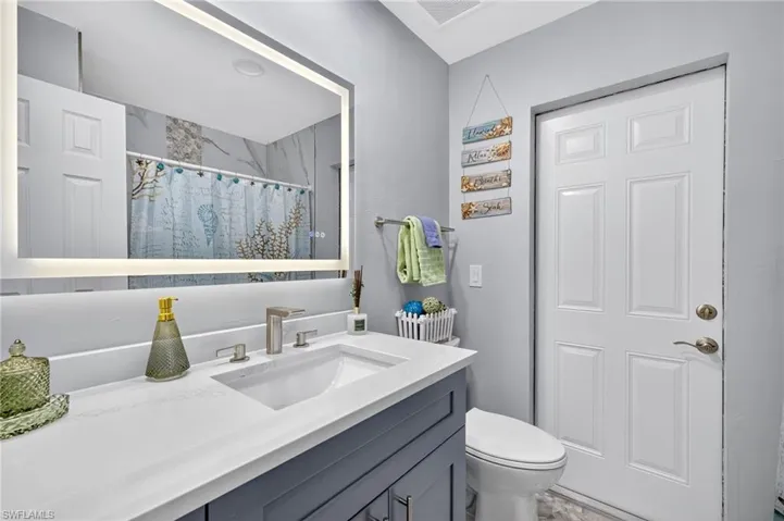 720 Durion Ct, Sanibel, Florida 33957