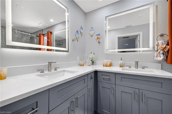 720 Durion Ct, Sanibel, Florida 33957