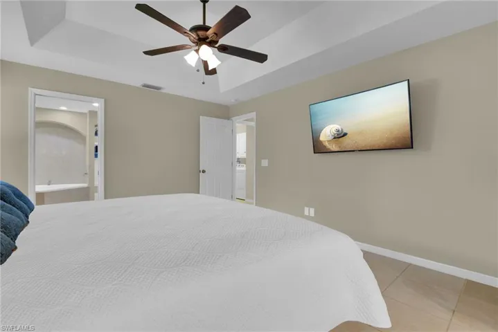 2021 Golden Gate Blvd W, Naples, Florida 34120