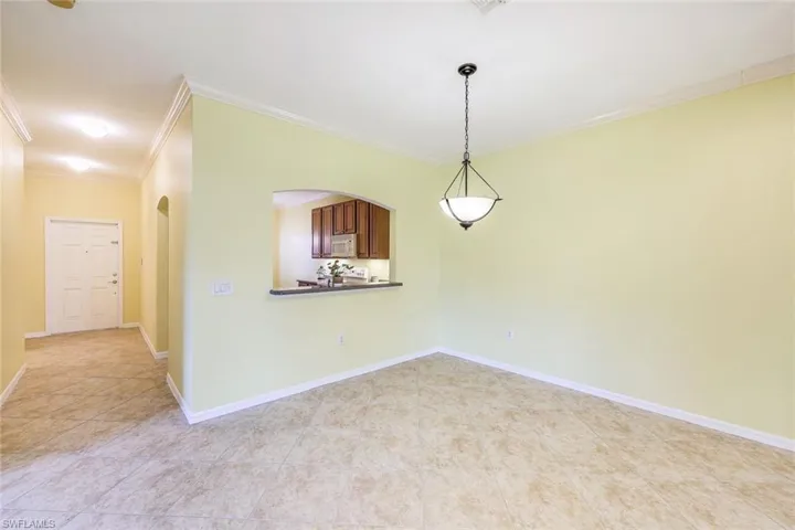 14198  Fall Creek  CT, Naples, FL 34114
