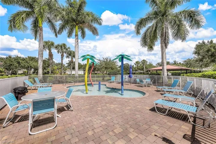 14198  Fall Creek  CT, Naples, FL 34114
