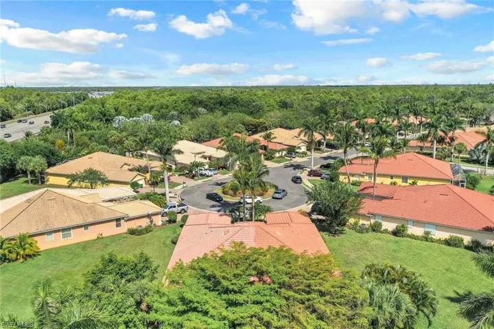14198  Fall Creek  CT, Naples, FL 34114