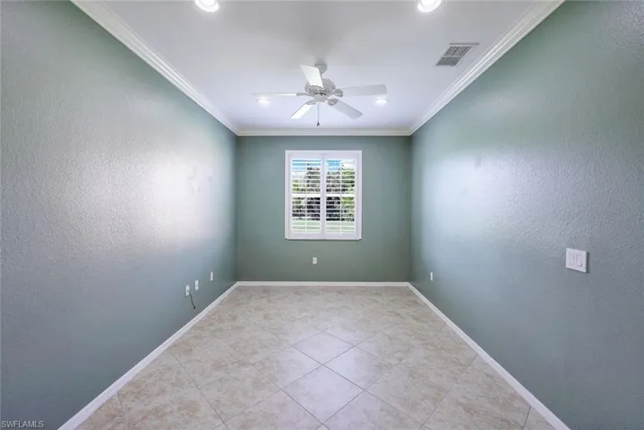 14198  Fall Creek  CT, Naples, FL 34114