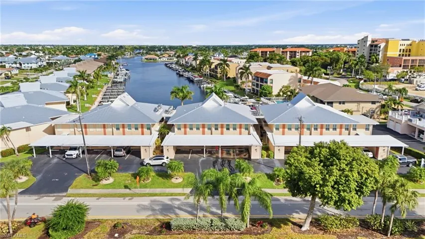 1949  Beach  PKWY, Cape Coral, FL 33904