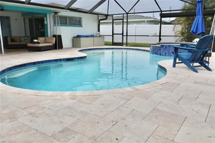 1613 SE 28th  TER, Cape Coral, FL 33904