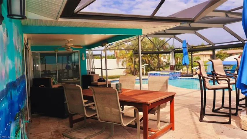 1613 SE 28th  TER, Cape Coral, FL 33904