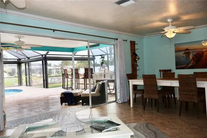 1613 SE 28th  TER, Cape Coral, FL 33904