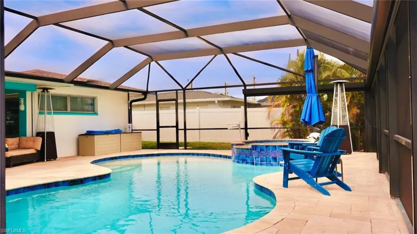 1613 SE 28th  TER, Cape Coral, FL 33904