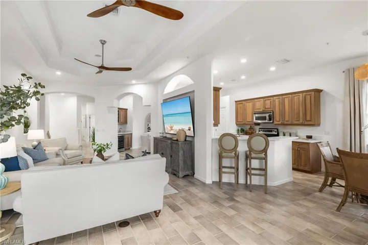 10100 Valiant Ct 201, Miromar Lakes, Florida 33913