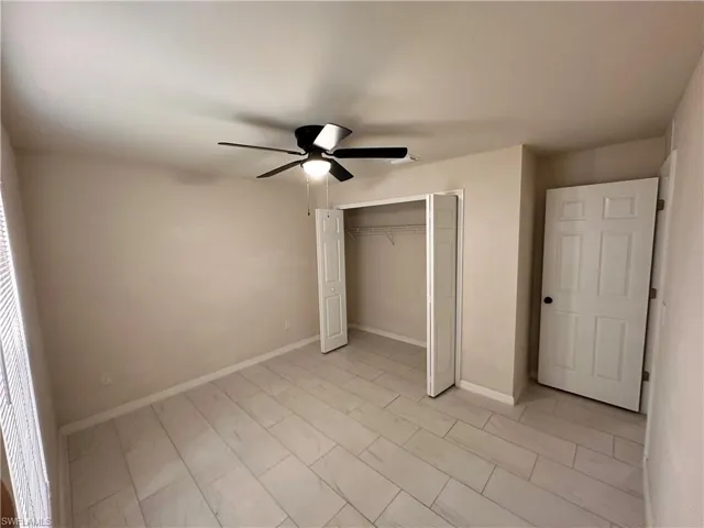 2212 Sw Santa Barbara Pl, Cape Coral, Florida 33991