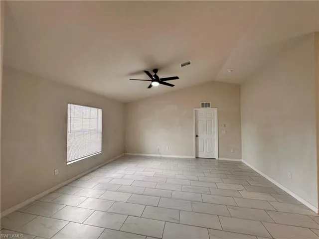 2212 Sw Santa Barbara Pl, Cape Coral, Florida 33991