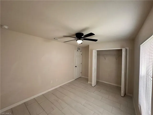 2212 Sw Santa Barbara Pl, Cape Coral, Florida 33991