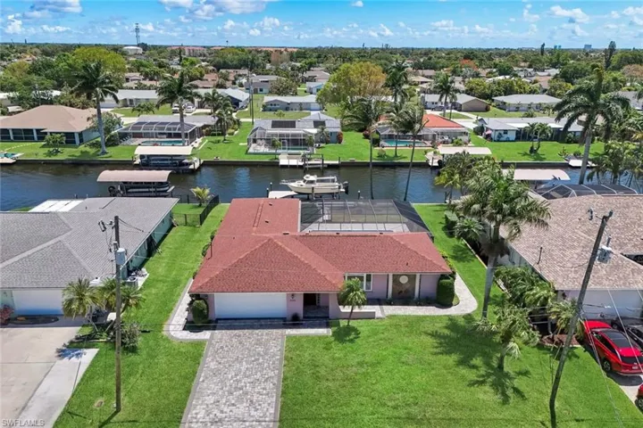 4005 1st Ave, Cape Coral, Florida 33904