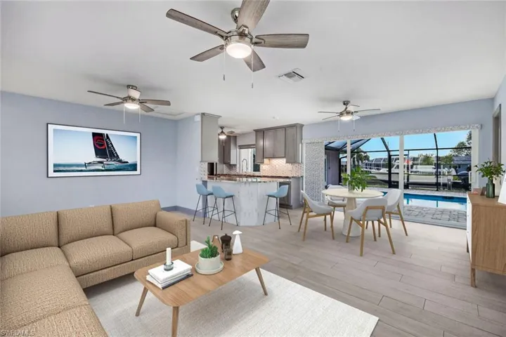 4005 1st Ave, Cape Coral, Florida 33904