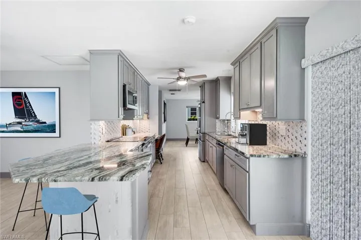 4005 1st Ave, Cape Coral, Florida 33904