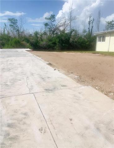 Oversized Lot at the end of the cul-de-sac with 79' of seawall