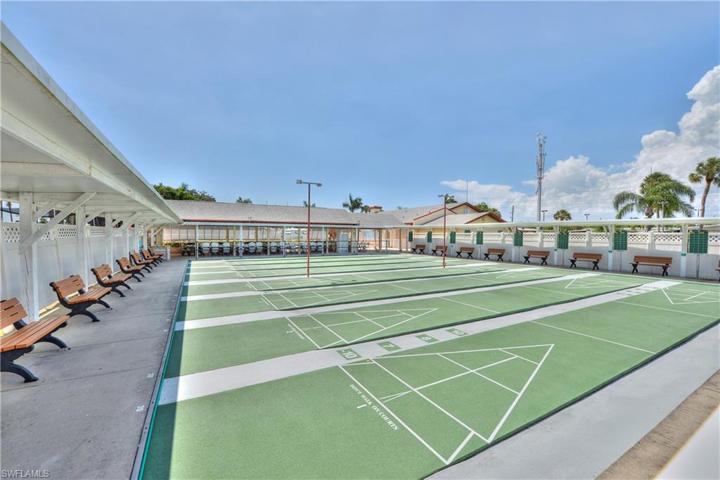 Community Amenities Pre-Hurricane Ian