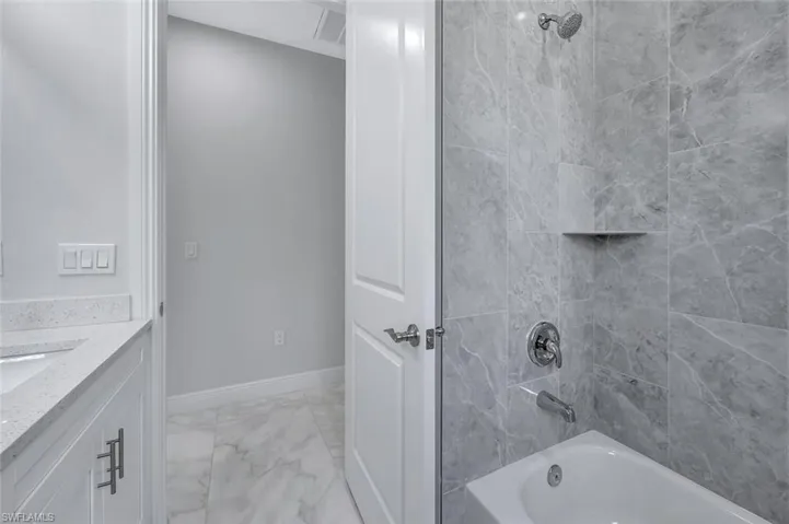 4447  26th SE AVE, Naples, FL 34117