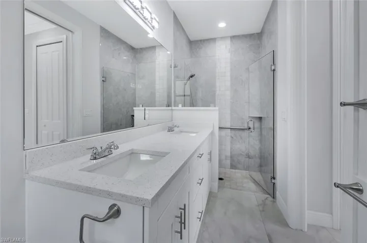 4447  26th SE AVE, Naples, FL 34117