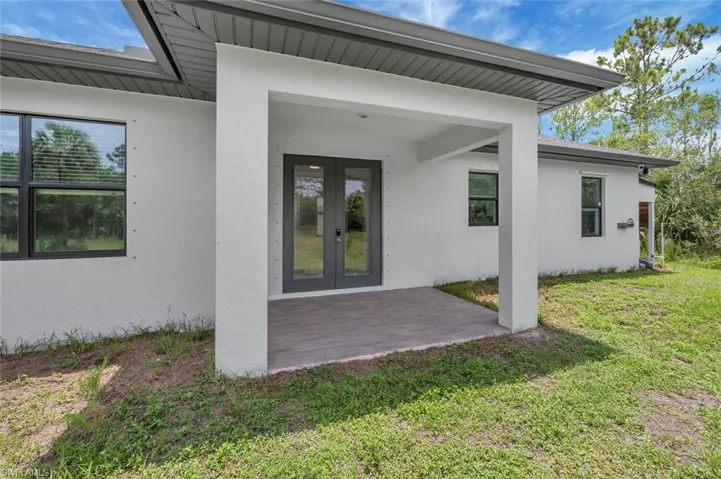 4447  26th SE AVE, Naples, FL 34117