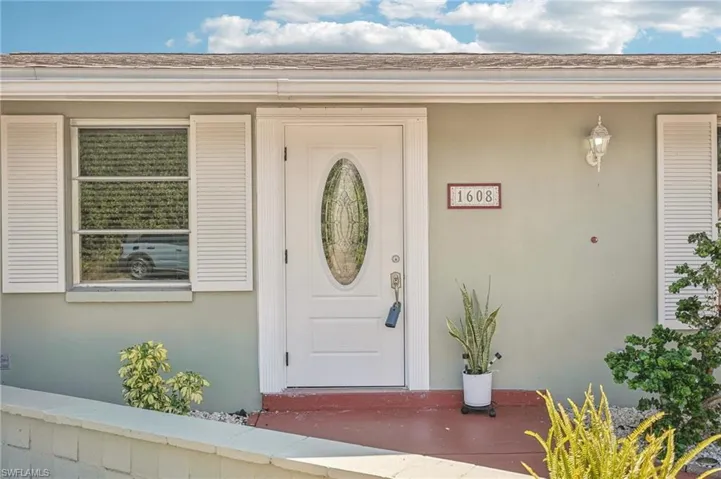 1608  Harmony  DR, Port Charlotte, FL 33952