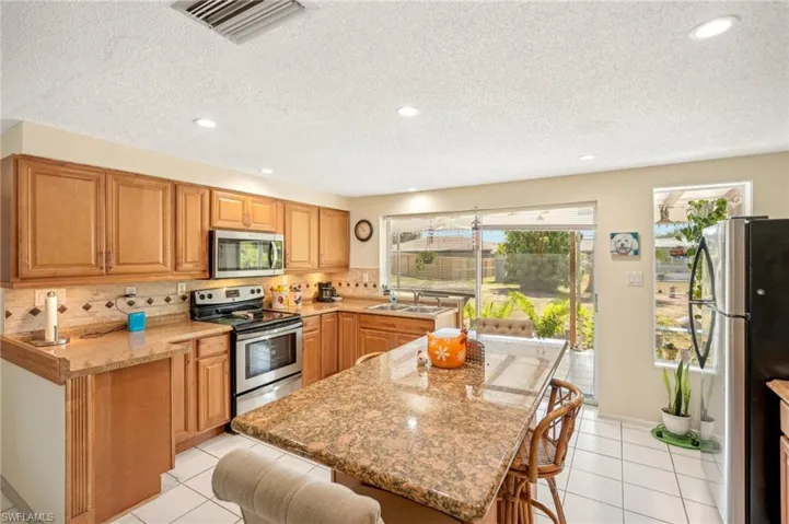 1608  Harmony  DR, Port Charlotte, FL 33952